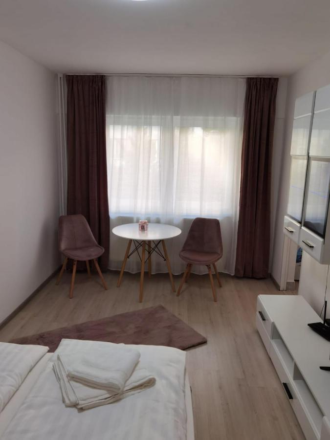 Focus Room Miercurea Ciuc Buitenkant foto
